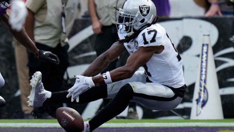 Davante Adams se perderá el Steelers vs Raiders por lesión