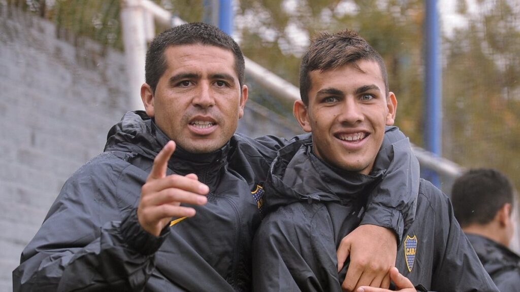 Juan Román Riquelme quiere convencer a Leandro Paredes de volver | @BocaJrsOficial