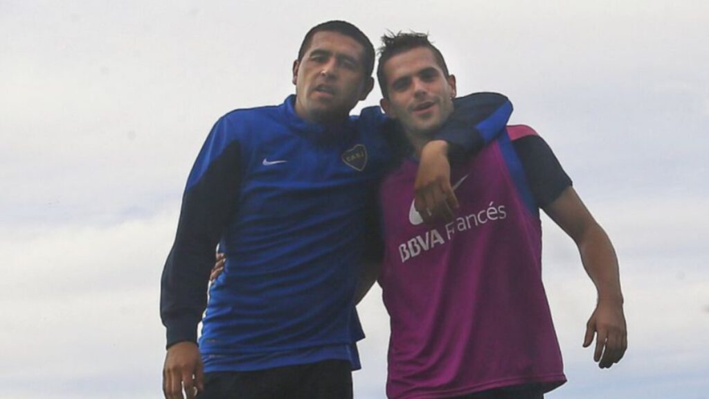 Riquelme eligió a Fernando Gago como entrenador de Boca | @fotosroman10