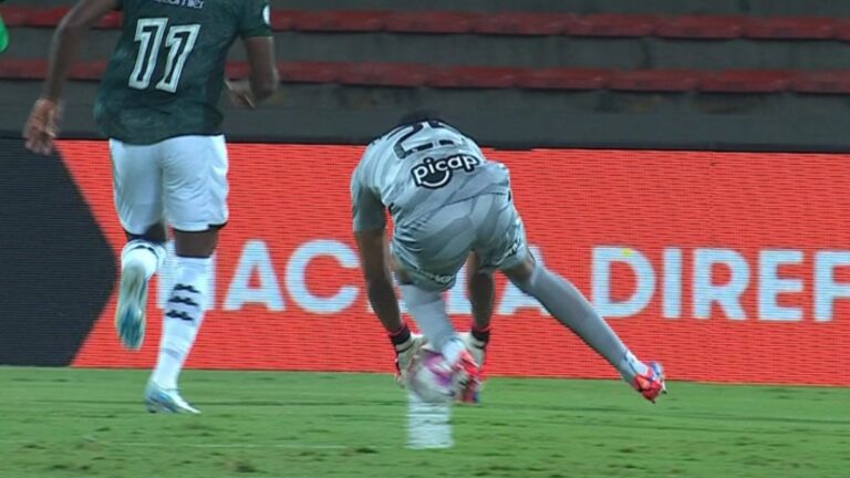 ¡No hubo error arbitral contra Atlético Nacional! Sí hubo mano de Luis Marquínez ante Deportivo Cali