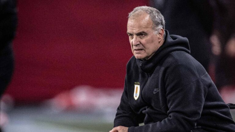 Bielsa habló tras la disputa interna en Uruguay: “No ignoro lo que pasó y sé que mi autoridad queda afectada”