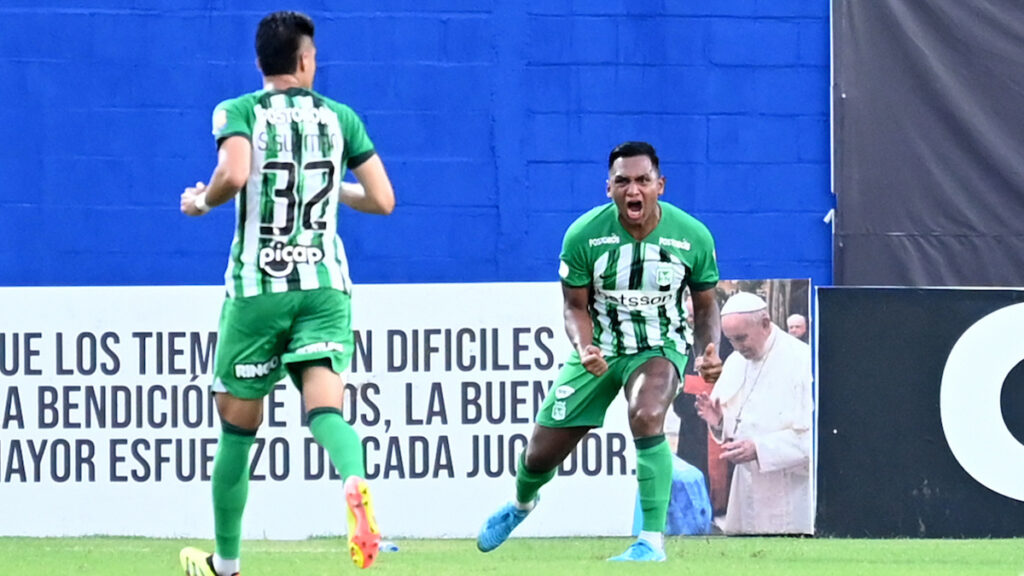 Alfredo Morelos celebra un gol. - Vizzor mage.