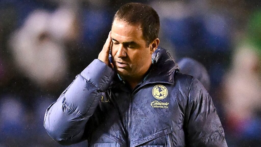 El entrenador del América, André Jardine, se dijo triste por la baja asistencia al estadio de parte de la afición azulcrema