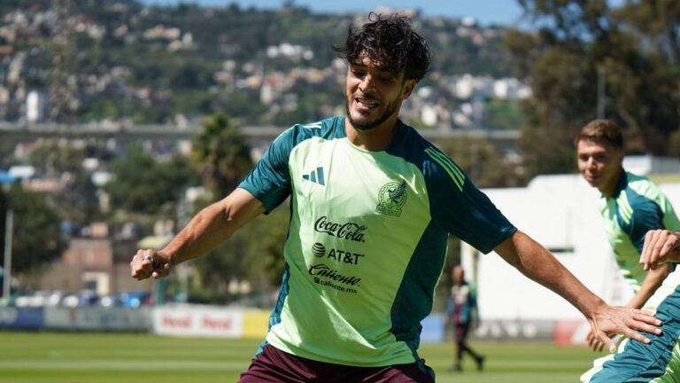 Raúl Jiménez, sin presión tras la falta de gol en la selección mexicana: “Siempre estoy preparado”