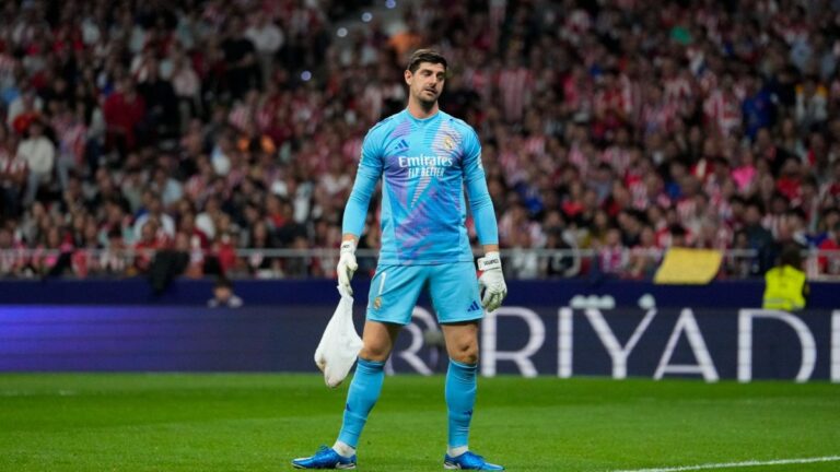 Courtois se perderá el clásico del Real Madrid ante el Barcelona por una lesión muscular