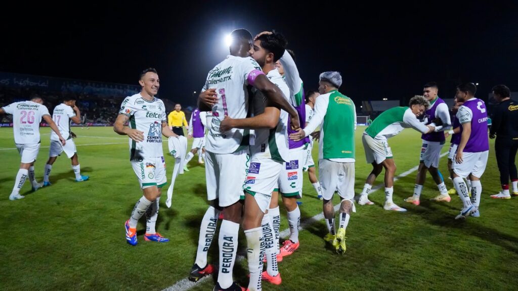 León suma importante victoria ante Juárez | Imago 7