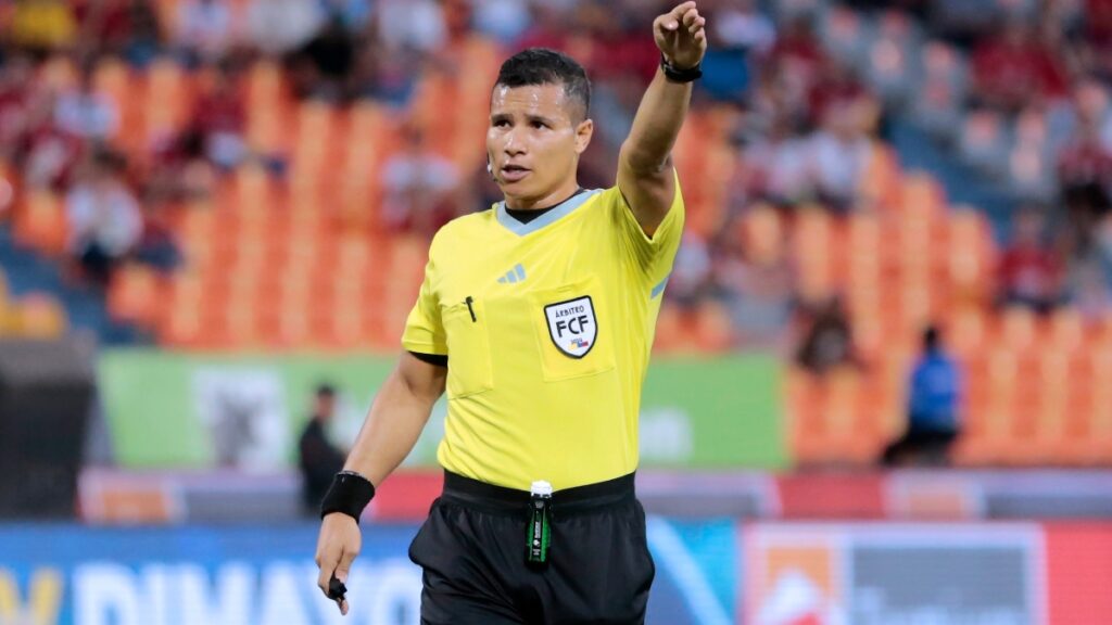 Lizmair Suarez Arbitro