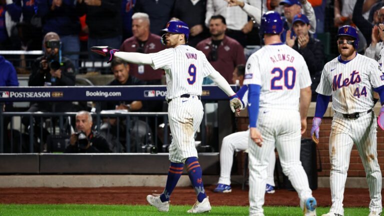 Los Mets se imponen a los Phillies para ponerse a un triunfo de la Serie de Campeonato