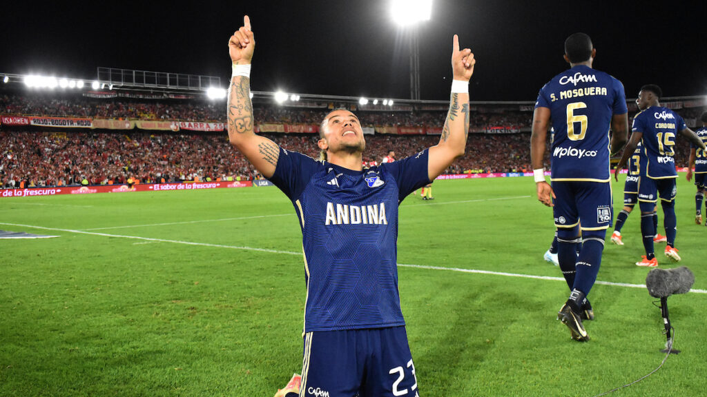 Leonardo Castro celebra el gol. - Vizzor Image.