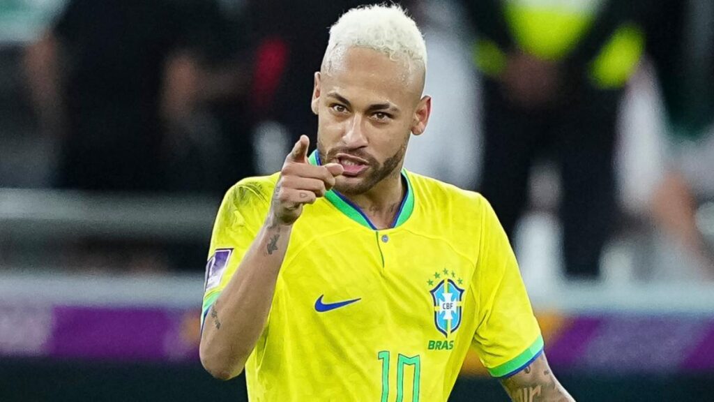 El ídolo brasileño, Neymar, ha hecho contundentes declaraciones sobre su percepción y predicción para el Balón de Oro de este año.