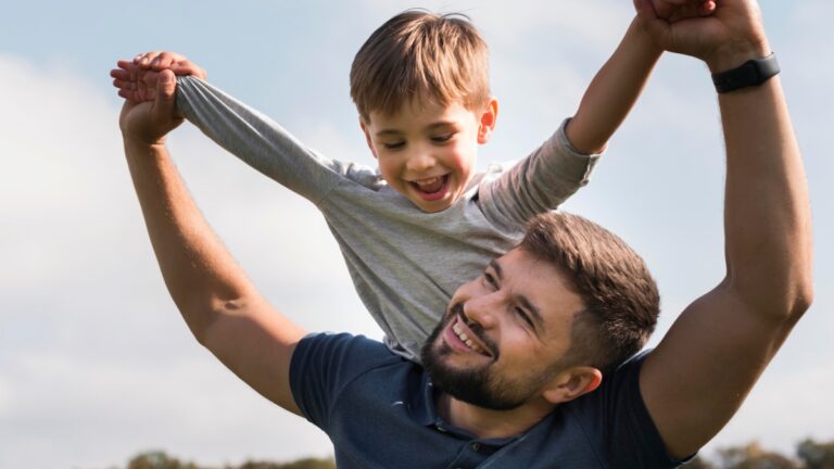 Licencia de paternidad en 2025: Los cambios clave tras la reforma laboral que debes conocer