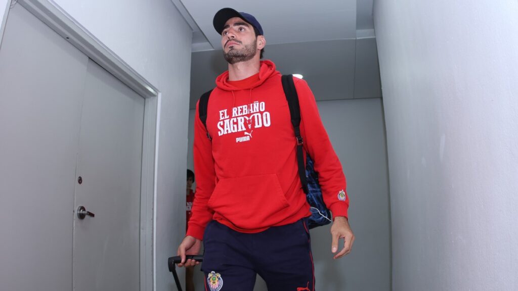 Pollo Briseño y la promesa de Fernando Gago al plantel de Chivas: "Nos dijo que va a estar aquí"