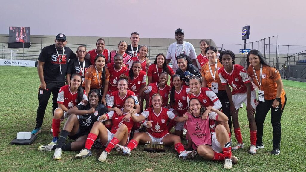 Santa Fe en la Copa Libertadores Femenina / Foto: @LeonasSantaFe