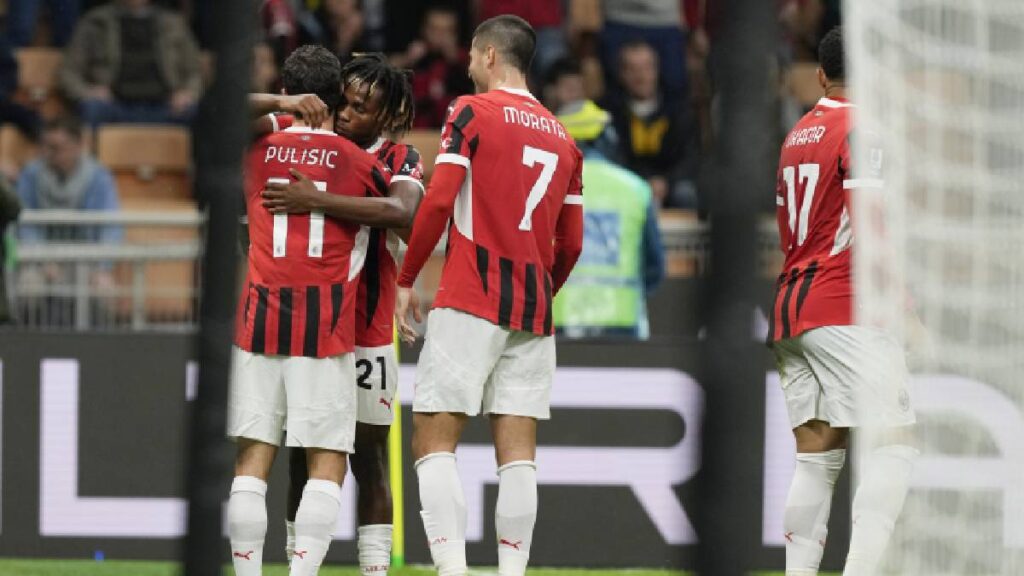 AC Milan celebrando la victoria / AP