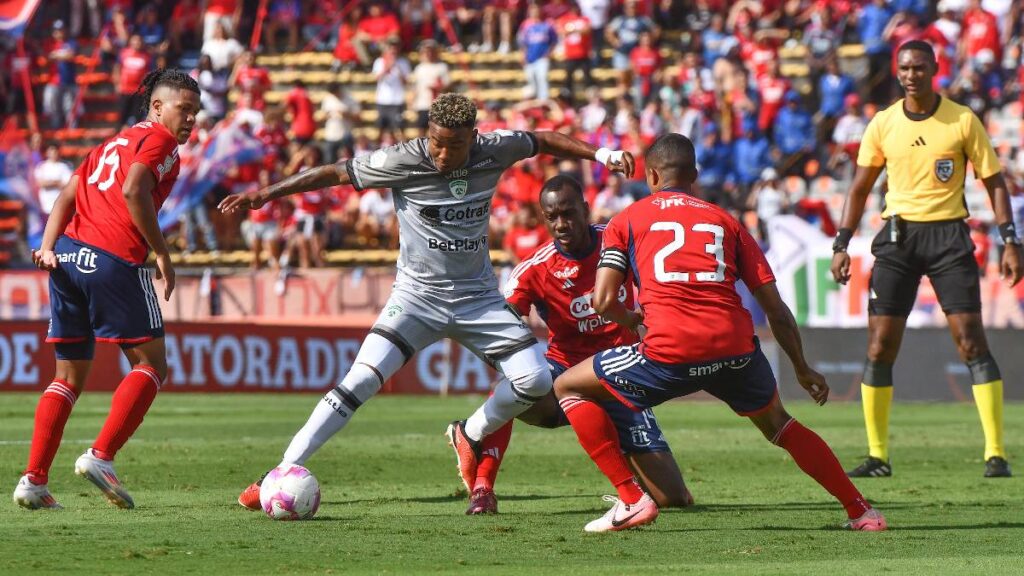 Independiente Medellín vs La Equidad, Liga BetPlay Dimayor 2024-II / Vizzor