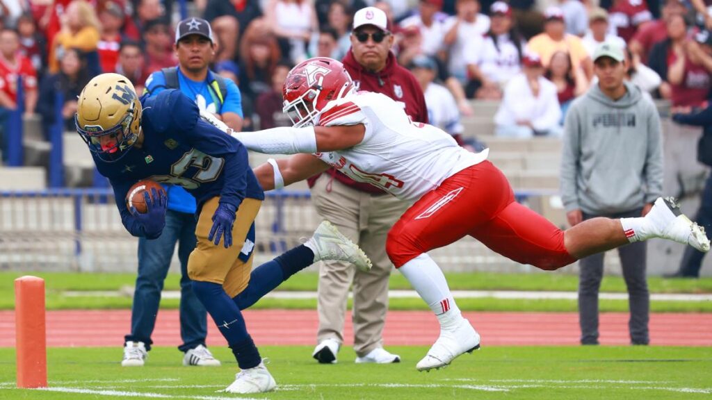 Los Pumas CU vencen a su más grande rival en el Clásico Estudiantil de la ONEFA en el Estadio Olímpico Universitario.