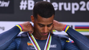 Kevin Quintero se cuelga el bronce en el keirin en el Campeonato Mundial de Pista