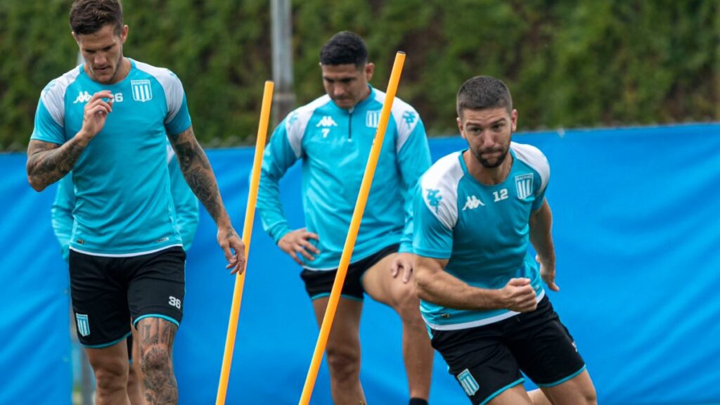 Vietto, Salas y Zuculini, durante un entreno. (Racing)