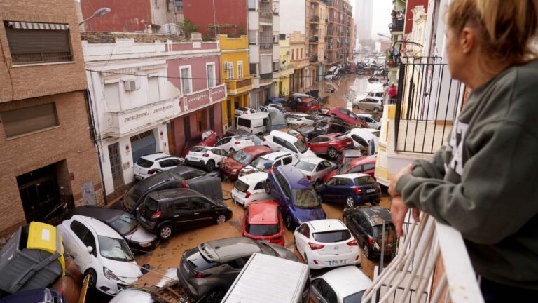 ¿Qué pasó en Valencia con la DANA? El fenómeno que ha causado inundaciones y decenas de heridos en España