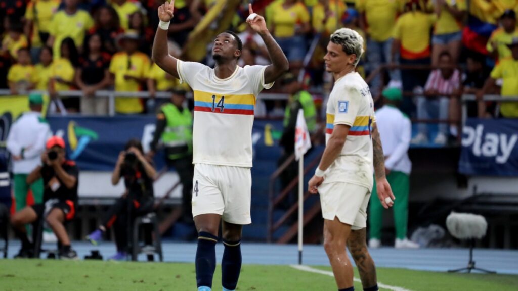 La alegría de Durán tras marcar con la Selección. Vizzor