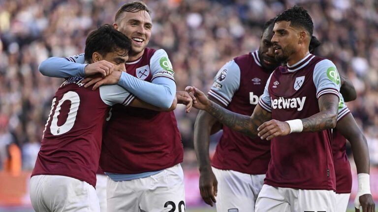 Edson Álvarez y el West Ham golean al Ipswich Town para despetar en la Premier League