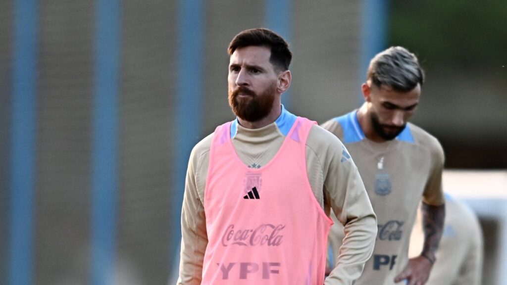 Leo Messi se prepara para la última fecha FIFA del año | Reuters