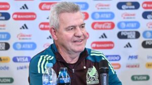 Javier Aguirre esconde al portero titular ante Honduras: “No seas pinche chismoso, no te lo voy a decir”