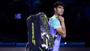 Carlos Alcaraz cancela su entrenamiento en Turín por enfermedad ¿Peligra su participación en las ATP Finals?