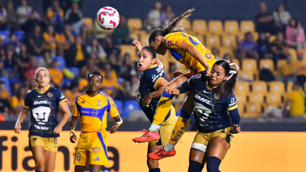 Pumas fue rival de Las Amazonas de Tigres durante solo 13 minutos ya que después las norteñas acabaron por golearlas