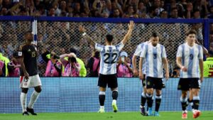 Argentina vs Perú: Golazo de Lautaro Martínez de “tijera”, tras asistencia de Messi