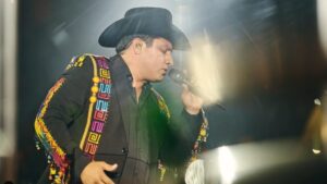 Julión Álvarez boletos SoFi Stadium: Cuándo es el concierto, posibles precios, fechas de preventa y cómo comprarlos