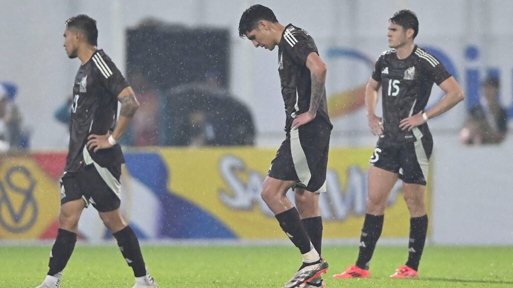 La selección mexicana, en busca de evitar una catástrofe al doble en la Nations League