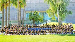 ¿Qué equipo ascendió a la Conferencia de los 14 grandes en la ONEFA?