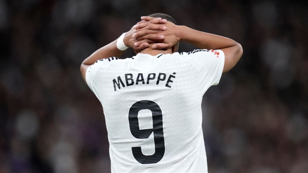 Mbappé se lamenta | AP.