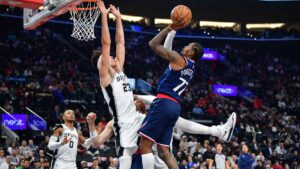 Tremendo colapso de los Spurs en el primer juego sin Popovich y Clippers logra su mayor remontada desde 1996: perdían por 26 en el primer cuarto