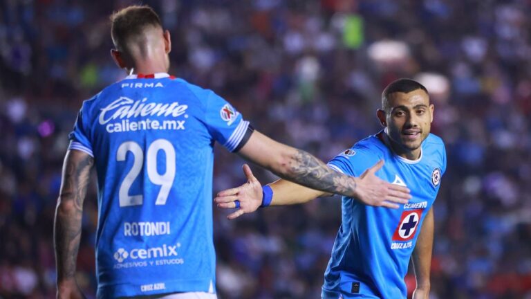 Cruz Azul le empata de último minuto a los Tigres e impone un nuevo récord de puntos en 17 jornadas