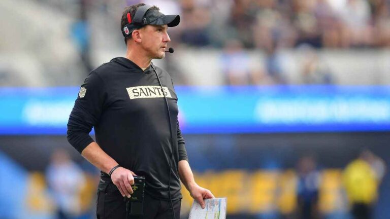 Los Saints despiden al head coach Dennis Allen