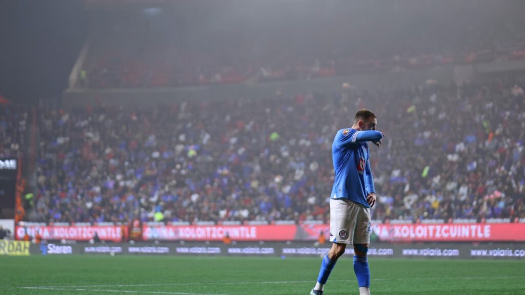 El clima retrasa el regreso de Cruz Azul a la Ciudad de México tras derrota en Tijuana