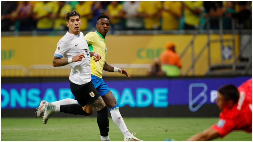 El fallo de Vinicius en el Brasil vs Uruguay | Reuters