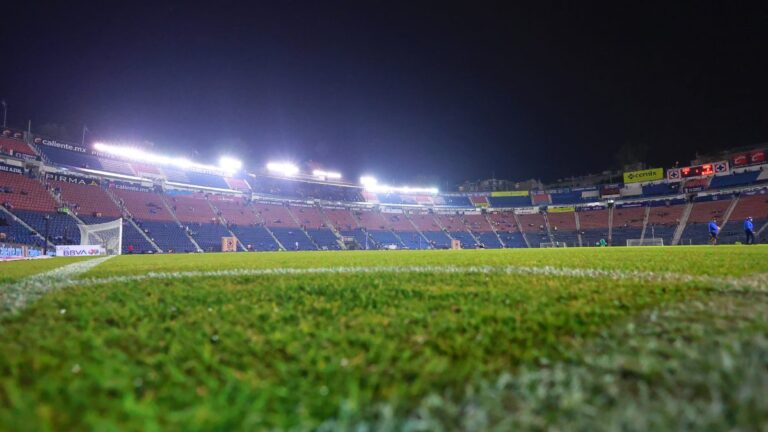 Gobierno de la Ciudad de México levanta la suspensión del Estadio Azul y la Plaza de Toros