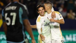 LA Galaxy aplasta a Minnesota y avanza a la final de la Conferencia Oeste