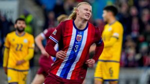 Haaland y su hat-trick guían a Noruega hacia la Liga A de la Nations League