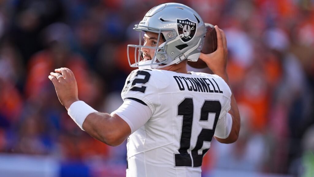 Aidan O'Connell será el quarterback titular de Raiders ante los Chiefs en el Black Friday