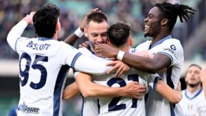 Inter de Milán destroza al Hellas Verona y toma la cima de la Serie A