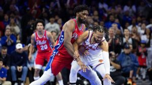 Los Knicks arruinan el debut de Joel Embiid y se imponen a los 76ers