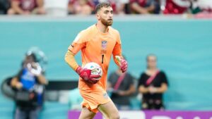 Matt Turner admite que a Estados Unidos ‘le faltó colmillo’ en la decepcionante derrota ante México en Guadalajara