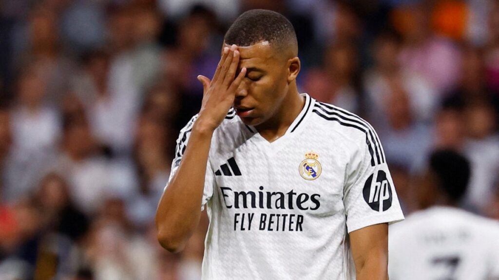 La paciencia con el nuevo crack del Real Madrid se termina. Mbappé recibe fuertes críticas por su desempeño en el terreno de juego.