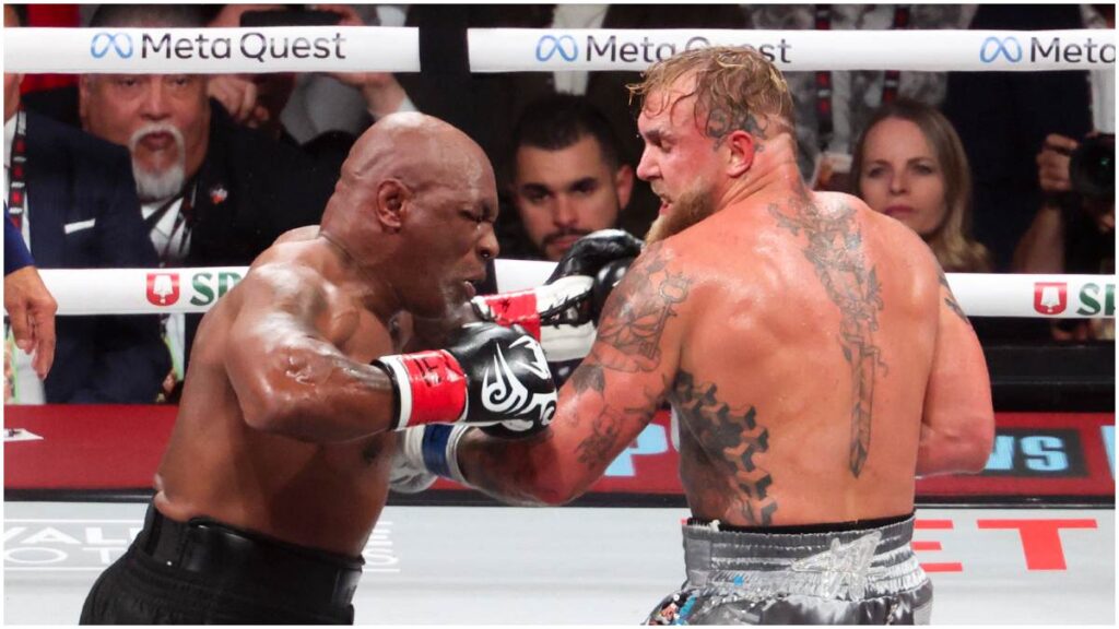 Mike Tyson sobrevive ante Jake Paul en lapelea en el Estadio de los Dallas Cowboys | Reuters