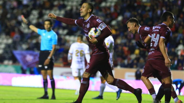 Mineros le roba el triunfo a la UdeG y se mantiene en la pelea por el boleto a semifinales