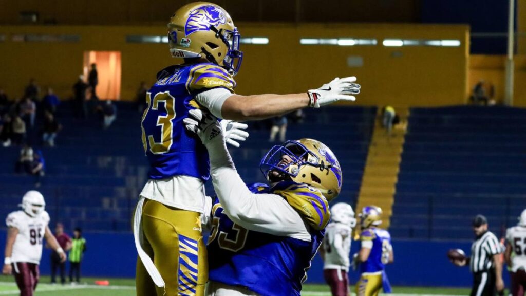 Auténticos Tigres apalea a Burros Blancos y avanza a las semifinales de la ONEFA